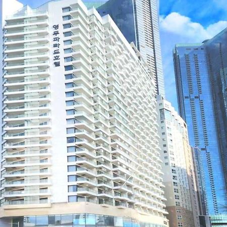 Busan Yeongmu Parade Hotel Haeundae Beach Екстериор снимка