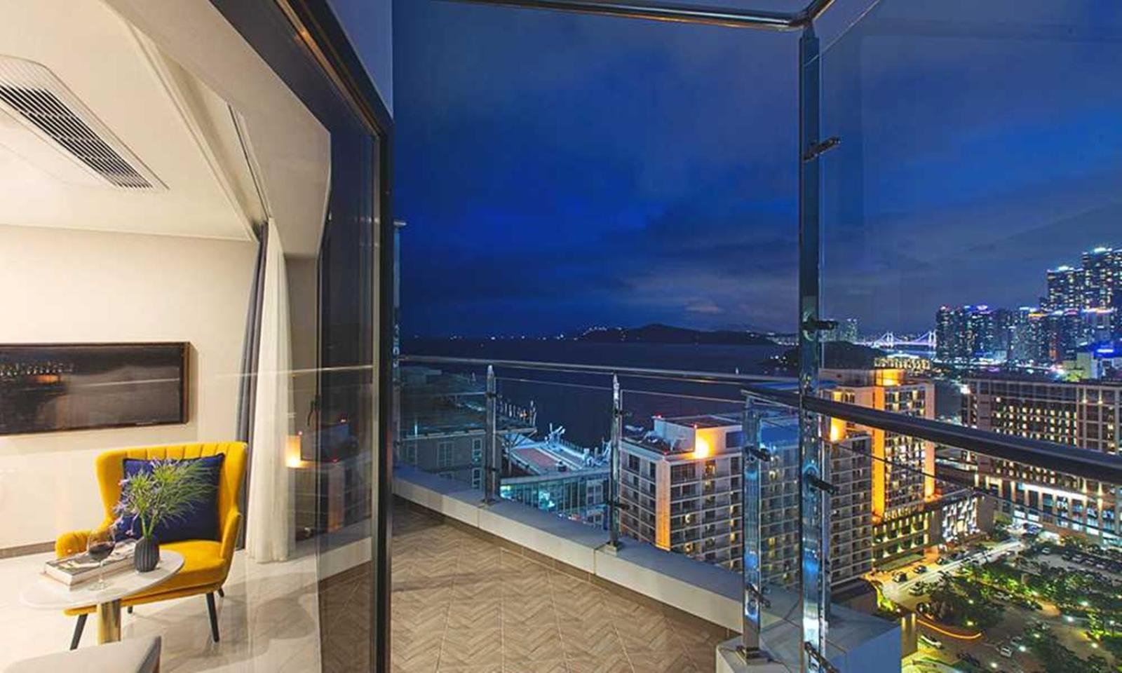 Busan Yeongmu Parade Hotel Haeundae Beach Екстериор снимка