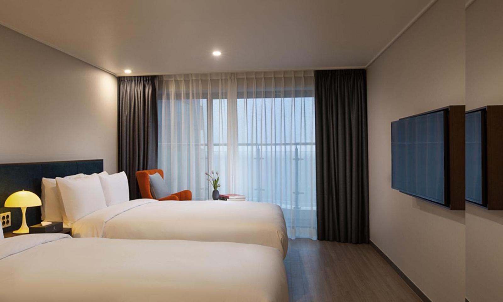 Busan Yeongmu Parade Hotel Haeundae Beach Екстериор снимка