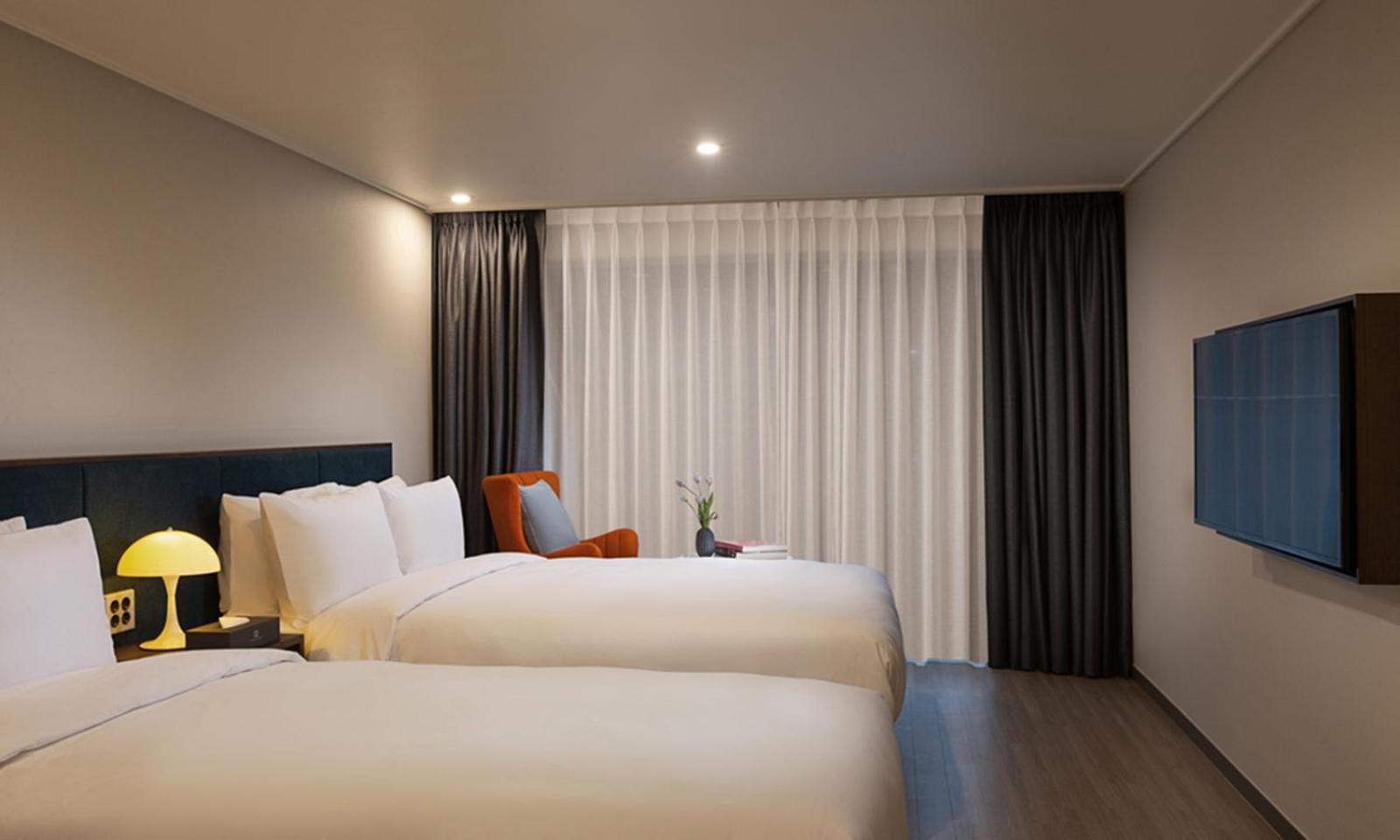 Busan Yeongmu Parade Hotel Haeundae Beach Екстериор снимка